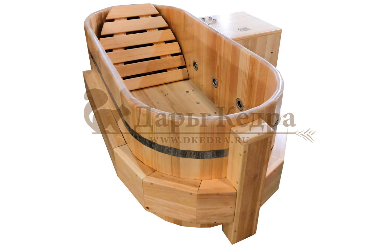 Деревянная ванна из кедра